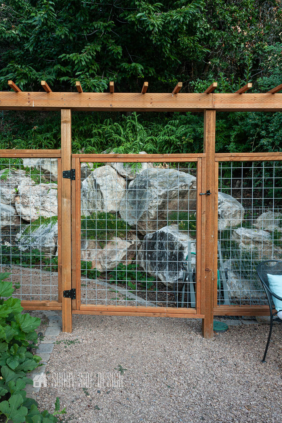 How To Make A Modern Deer Fence For Your Garden Sunnyside Home How To Make A Modern Deer Fence For Your Garden Sunnyside Home