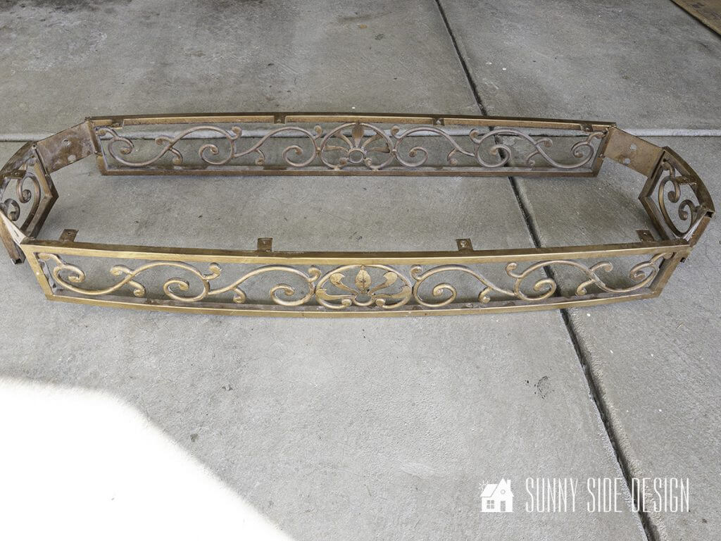 Decorative metal piece from a sofa table