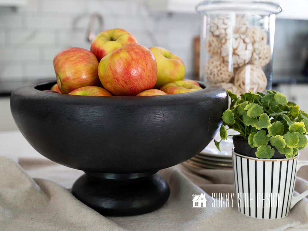 DIY a simple pedestal bowl with thrifted finds and paint.