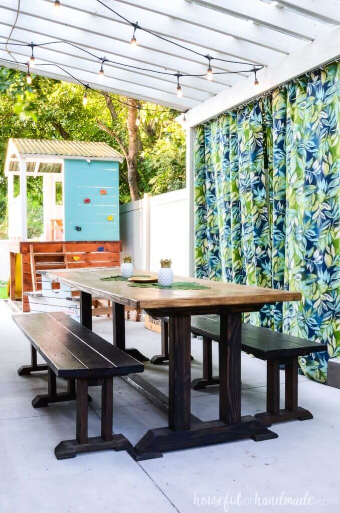 Backyard Patio Ideas, create a privacy screen with fabric.