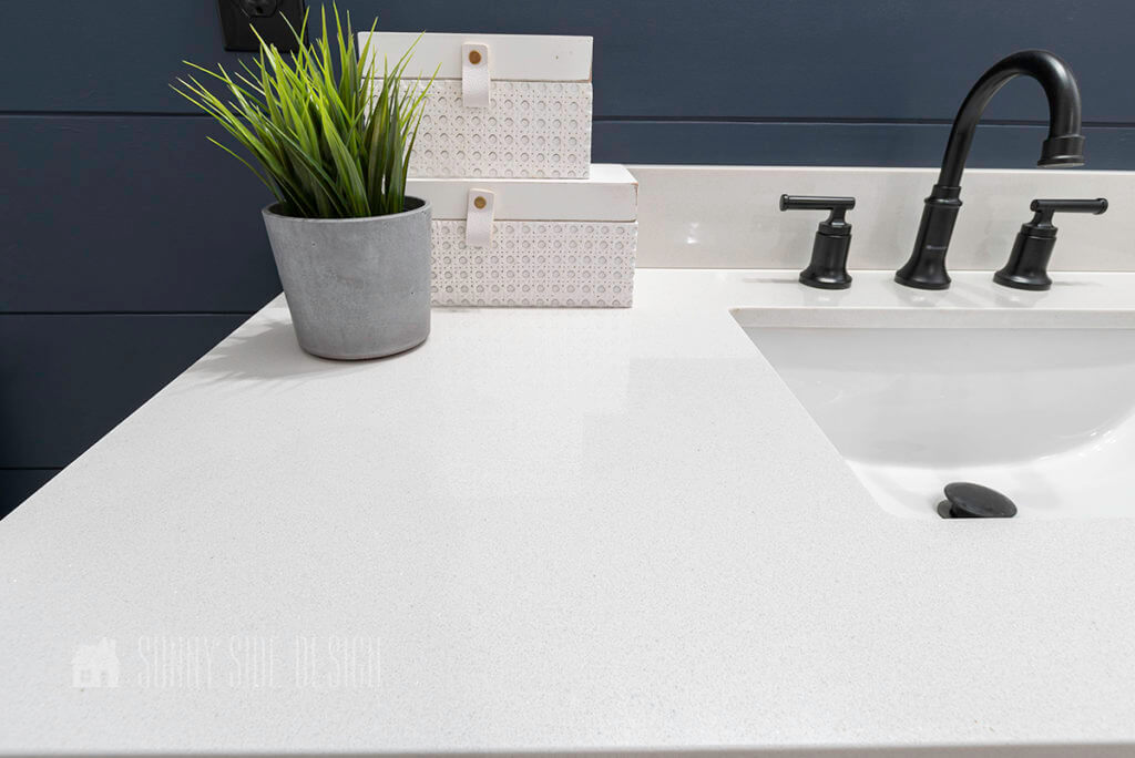 Countertop with undermounted sink