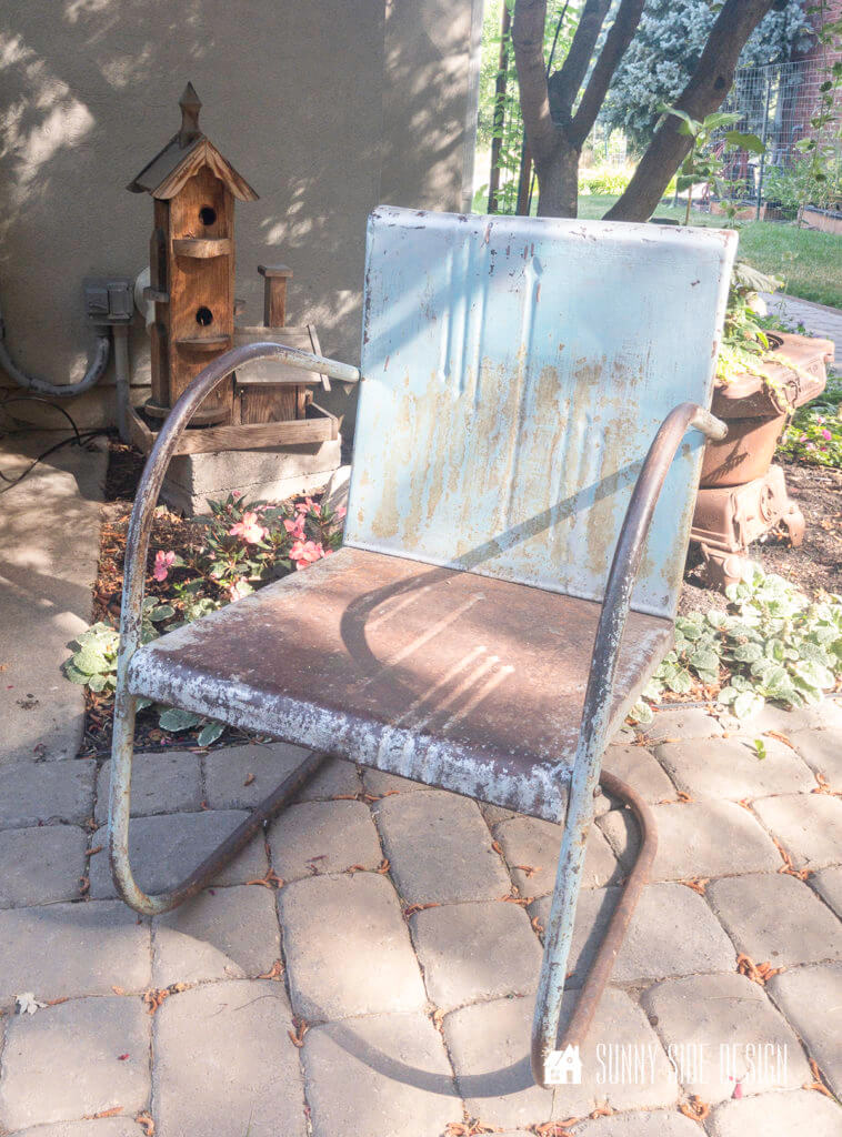 How To Fix Old Rusty Metal Furniture Make It Stunning - How To Stop Rusting Outdoor Furniture