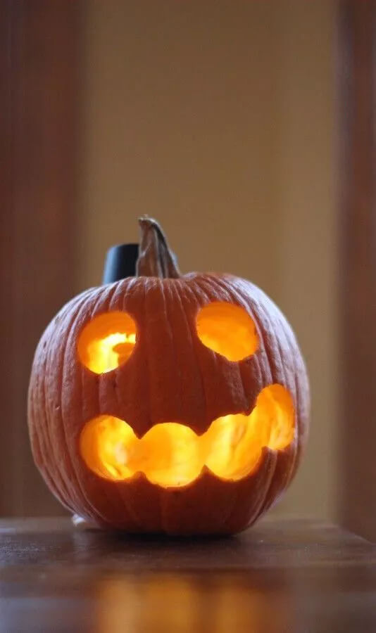 brilliant DIY solar pumpkin Halloween decoration