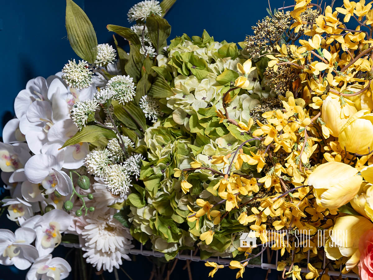Read more about the article How to DIY Storage for Artificial Flowers