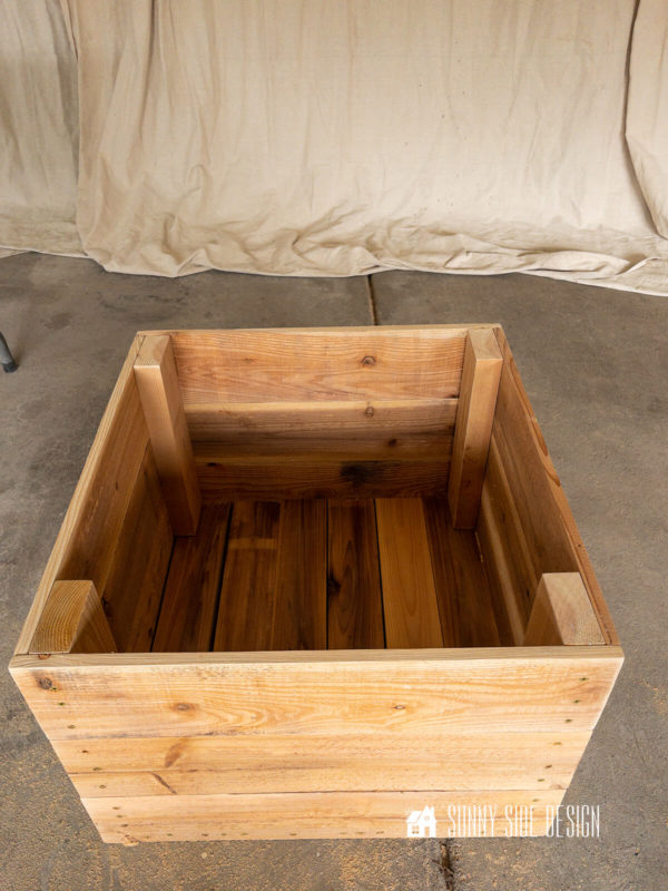 How to Make a Simple Planter Box on Wheels Sunny Side Design