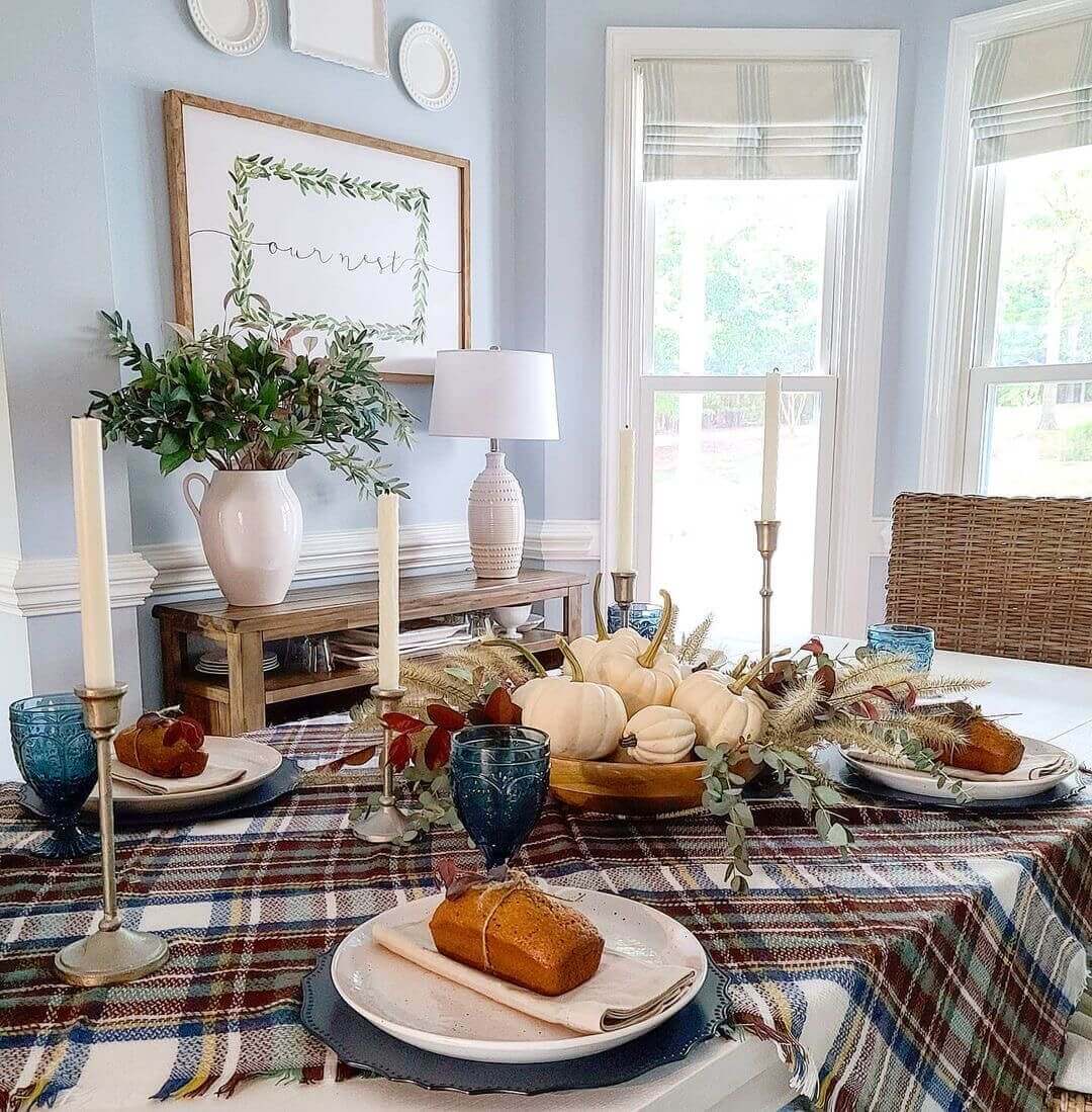 Feast Your Eyes on 35+ Stunning Thanksgiving Table Decor Ideas | Sunny