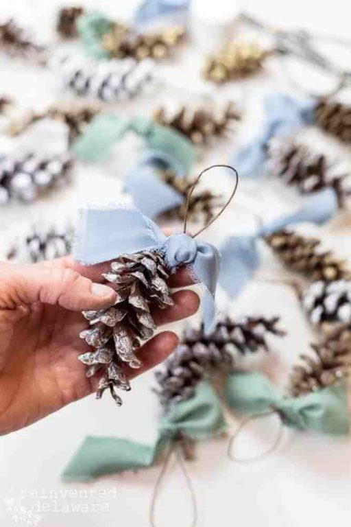 75+ Easy Homemade Christmas Ornament Ideas for Adults and Kids