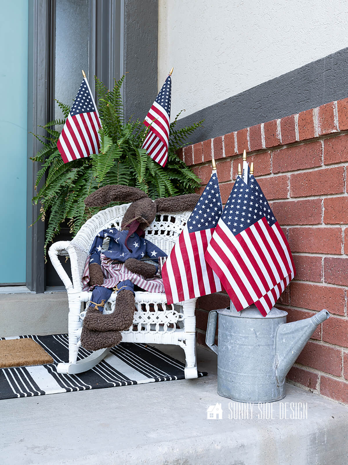 Simple Patriotic Decorating Ideas for Summer on a Budget | Sunnyside Home