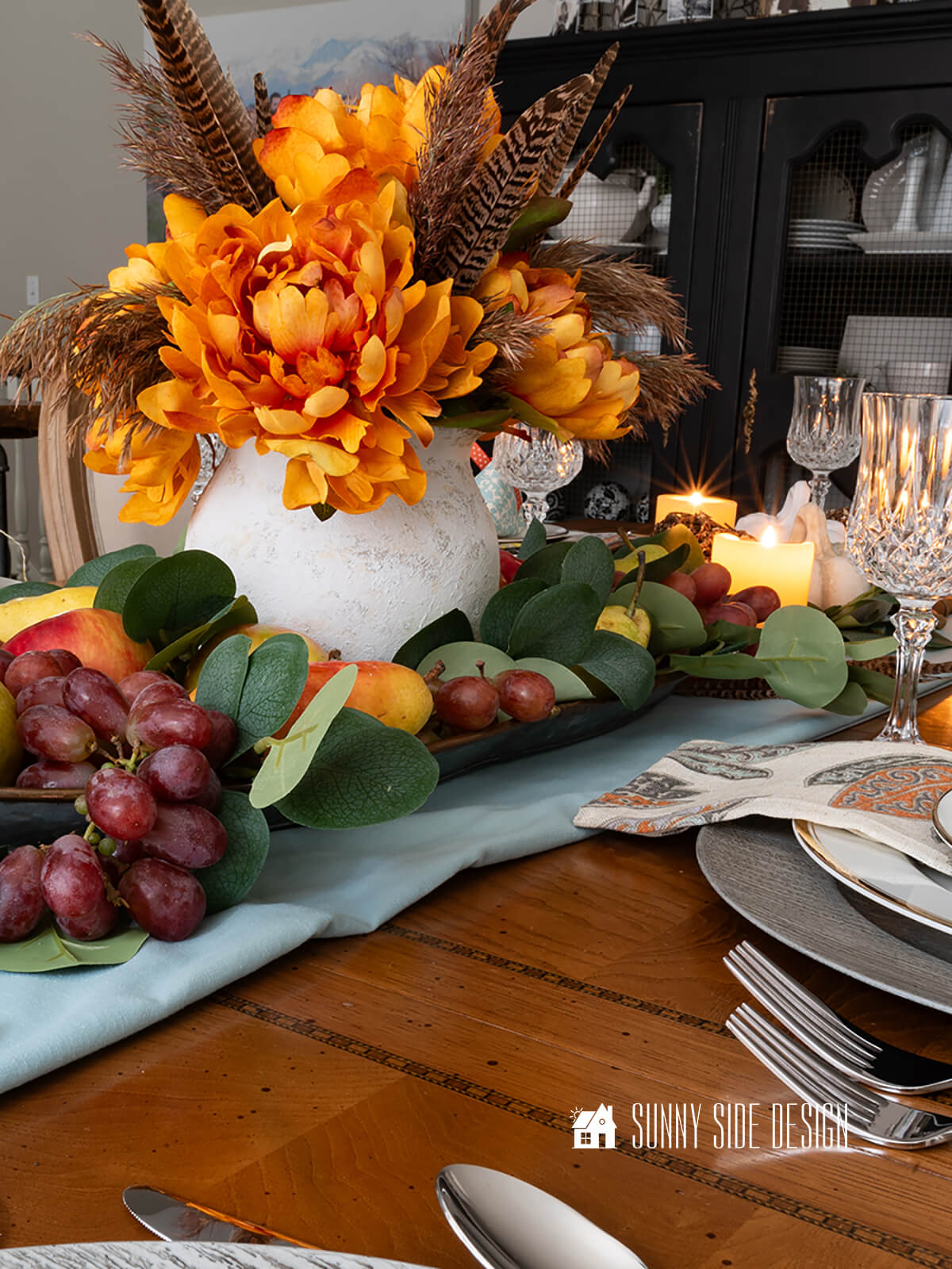 Simple Thanksgiving Table