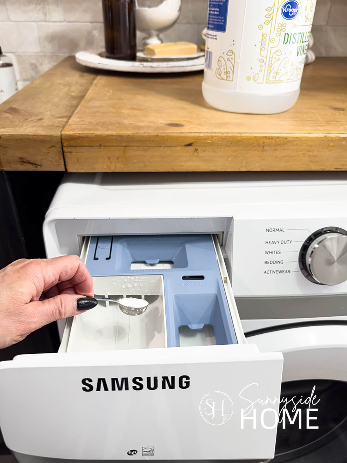 Easiest Way to Deep Clean Towels with Laundry Stripping Recipe ...