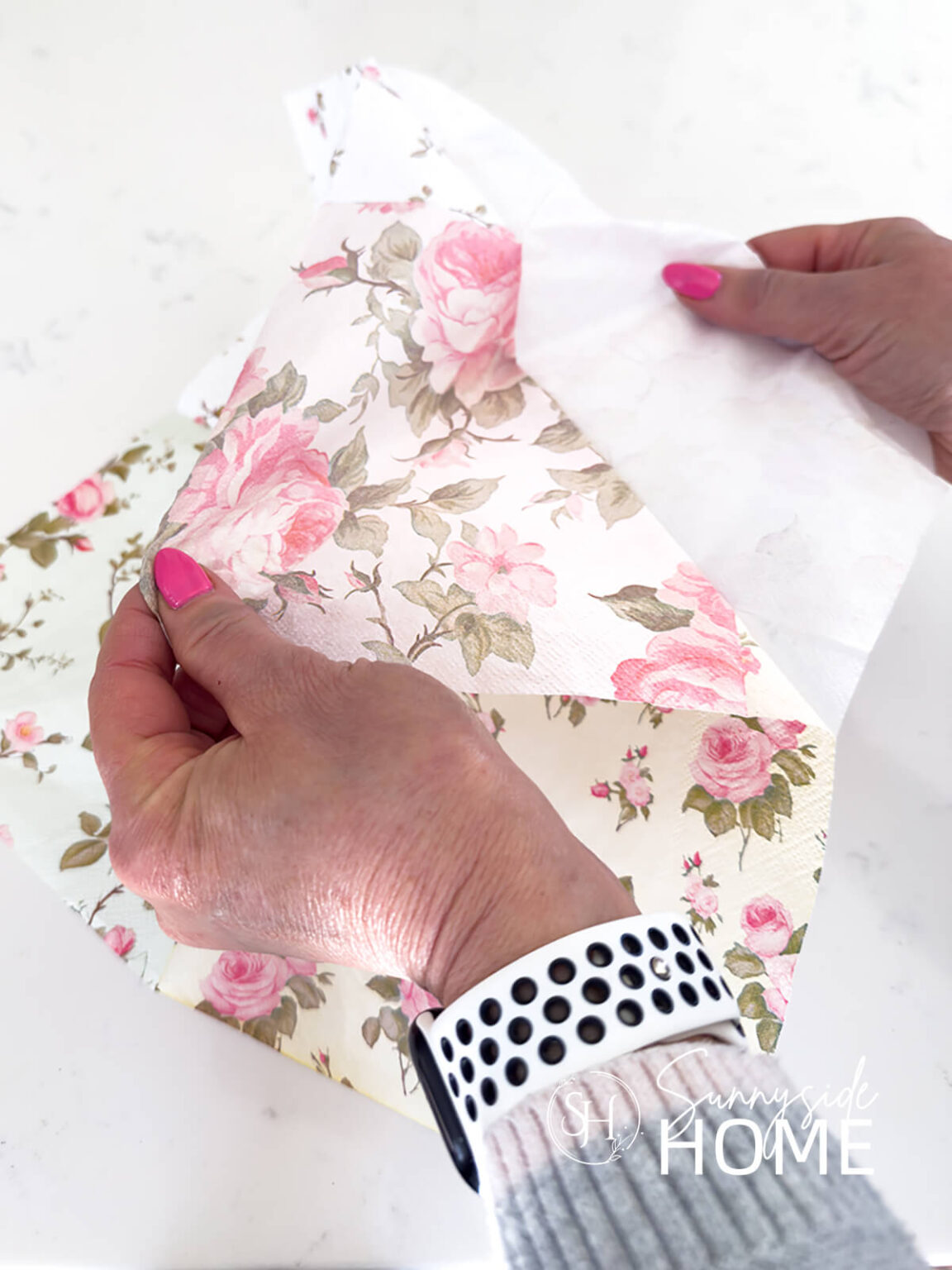 How to Make Decoupage Easter Eggs with Napkins | Sunnyside Home