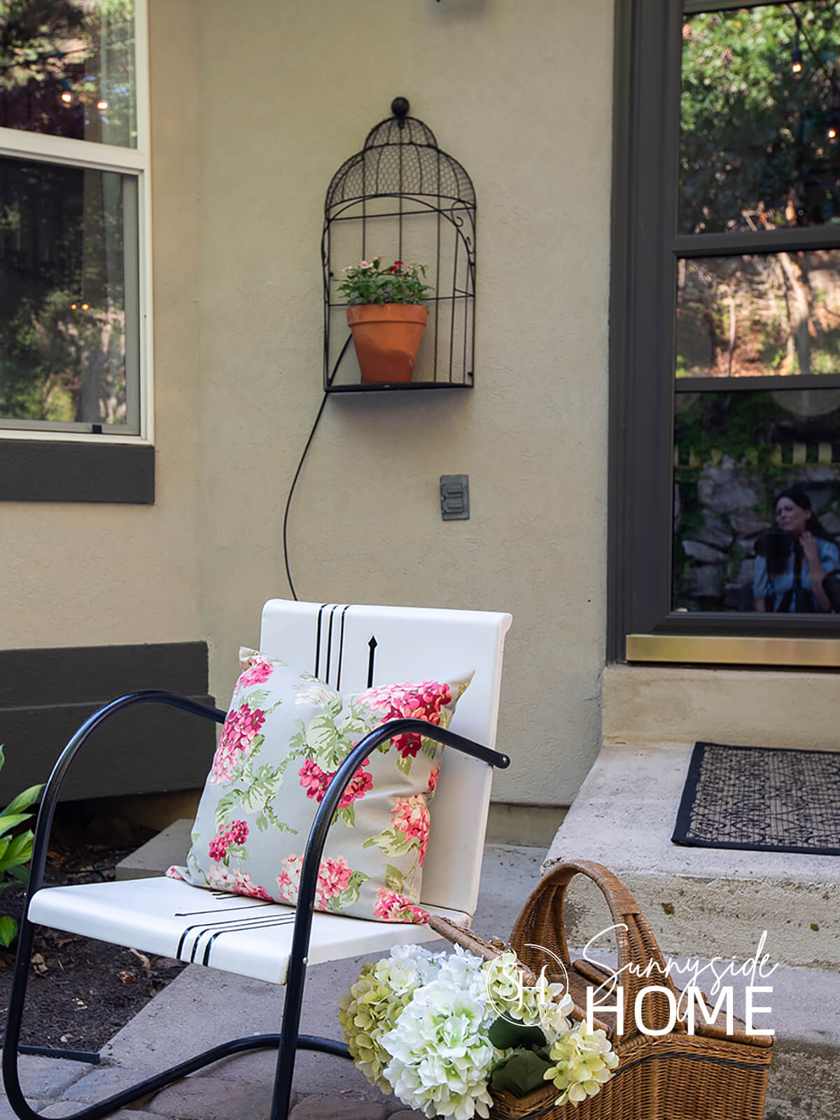 Gallery Detail: The Best Budget Friendly Vintage Garden Decor With Thrifted Finds