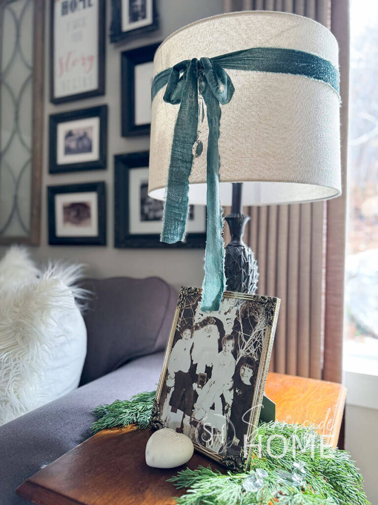 Embellish a lampshade with a pretty velvet bow embellished with chandelier crystals.