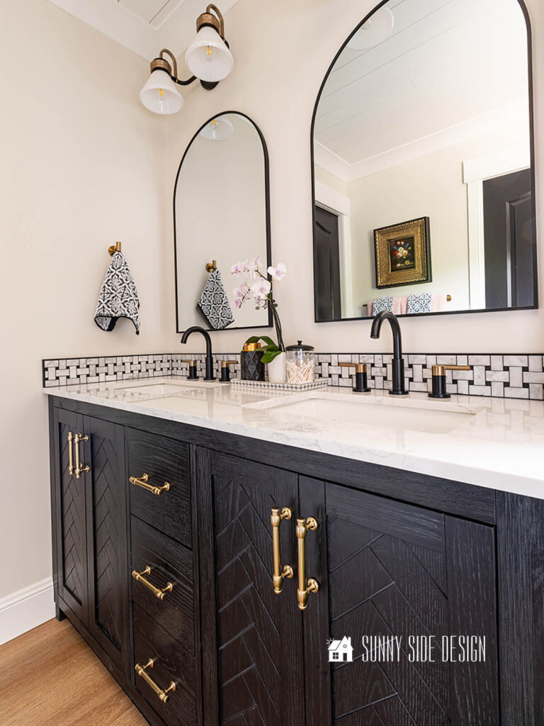 To keep a bathroom neat and tidy, daily wipe counters, sink and mirrors.
